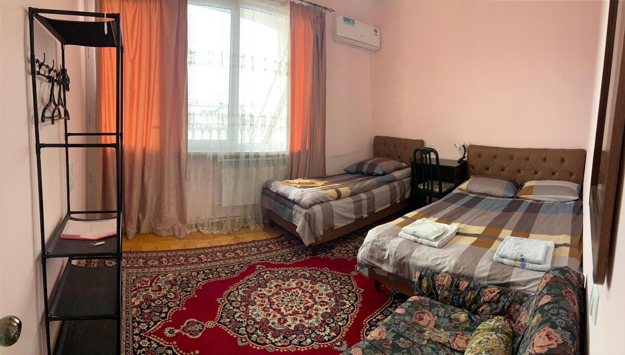 Guest House Lilia 예레반 외부 사진