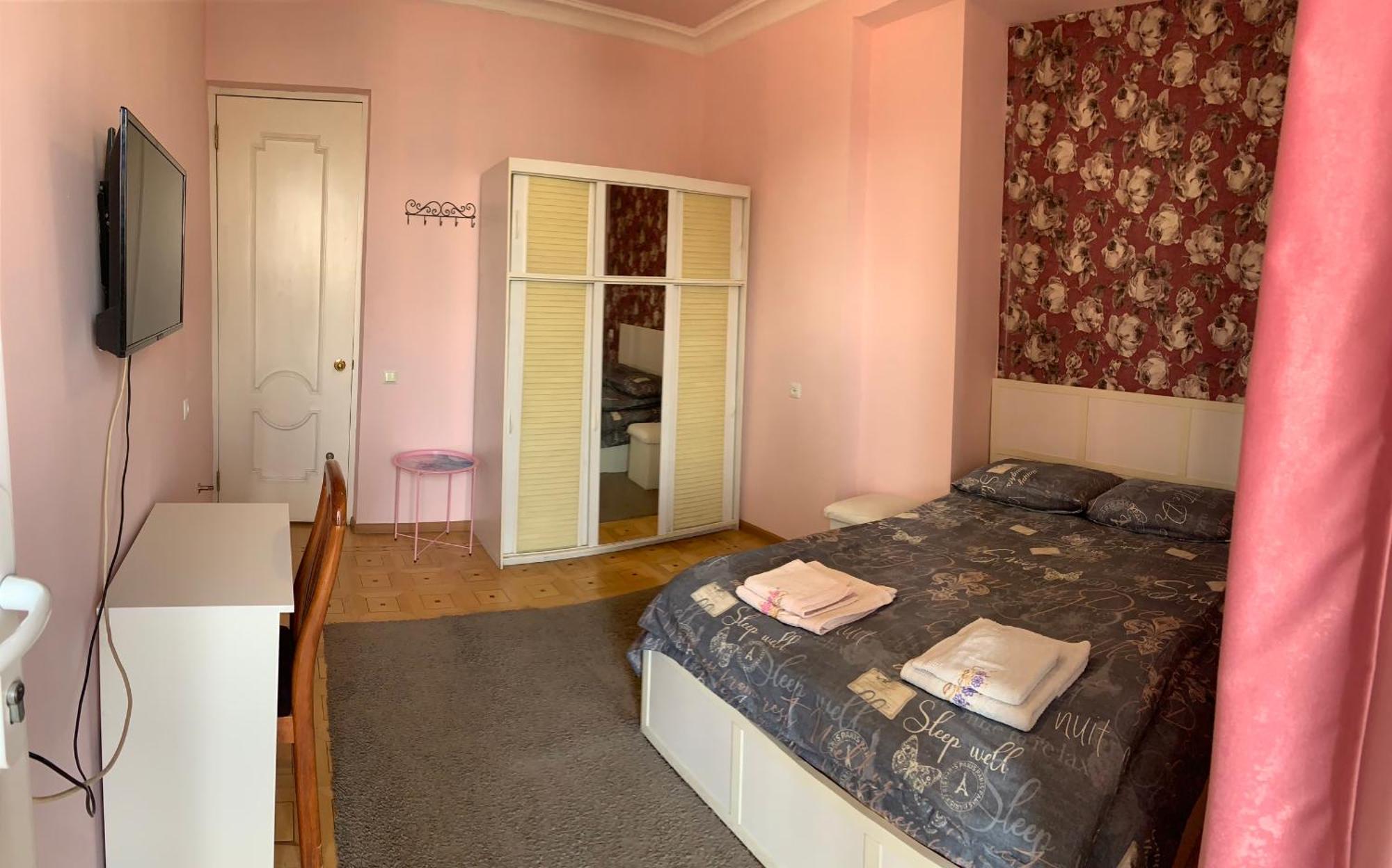 Guest House Lilia 예레반 외부 사진
